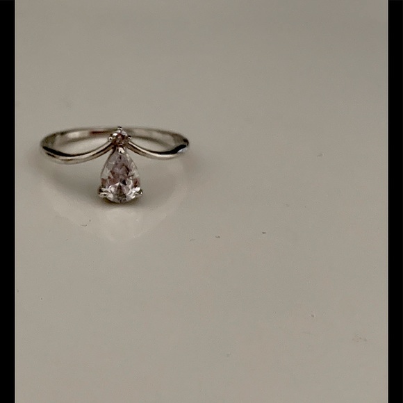 Adorable tear drop ring